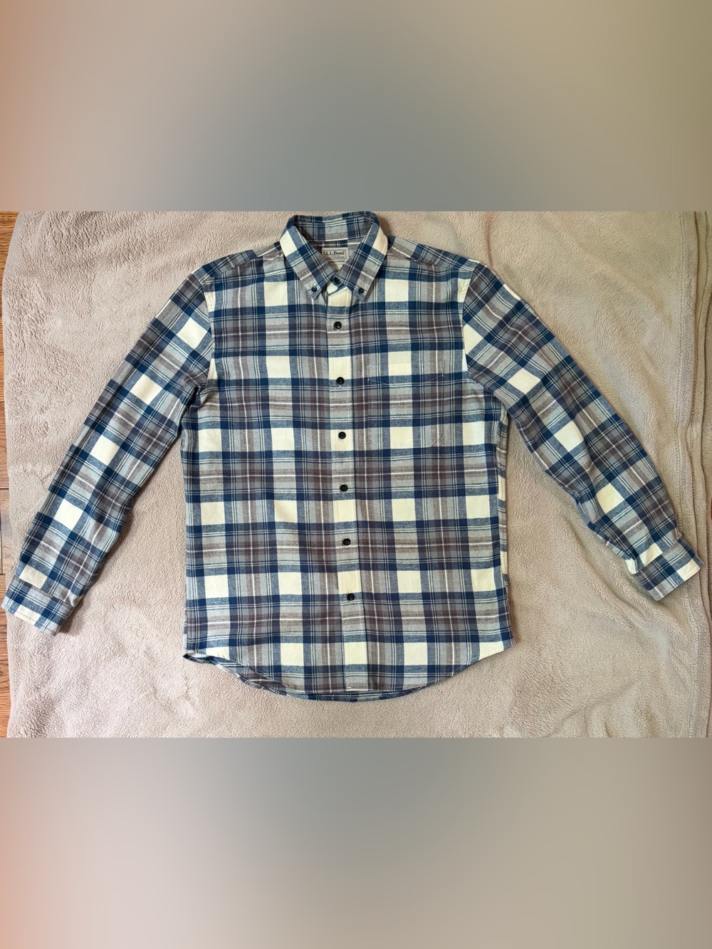 L.L. Bean Men's Blue and Cream Plaid Button-Down Shirt - size M